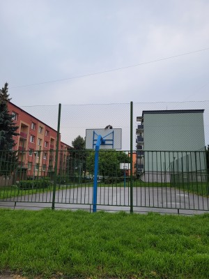 Multifunkční hřiště na Zlaté Hoře