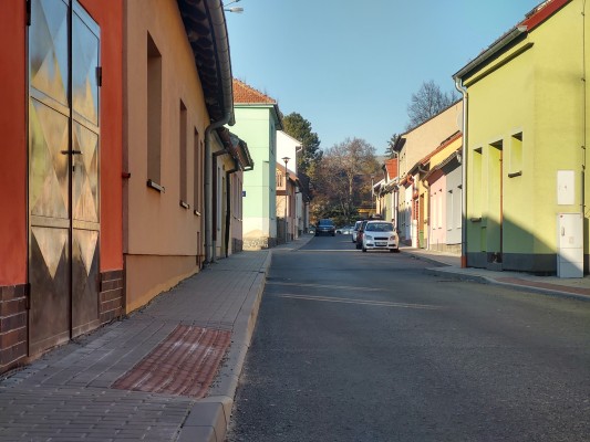 Rekonstrukce povrchů místních komunikací - rekonstrukce ulic Čapkova, Mánesova a Tylova